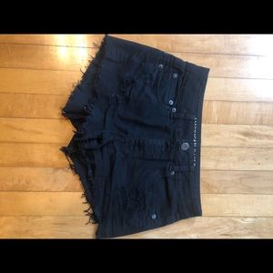 Mid-waist Jean shorts